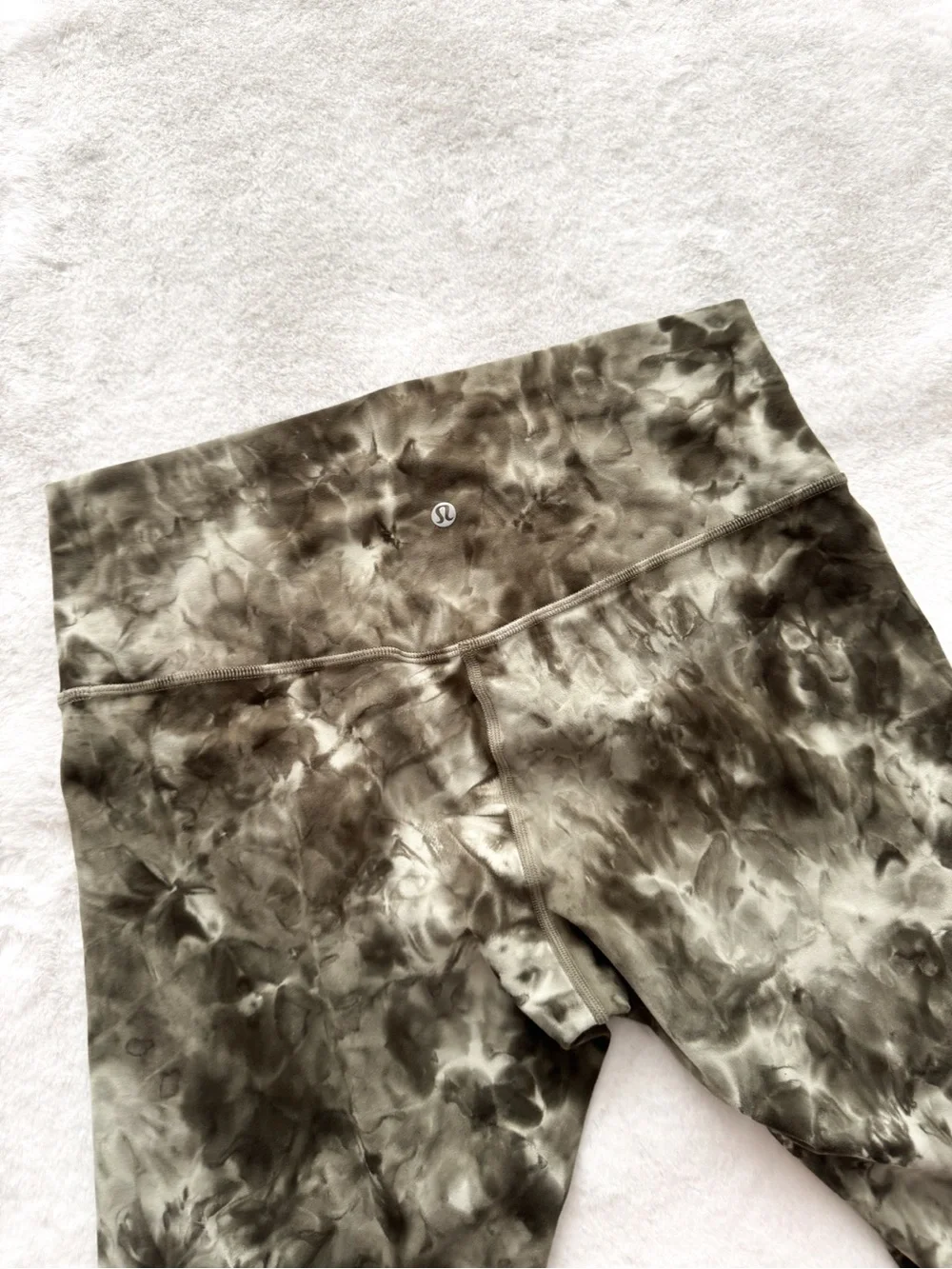 Lululemon Align High-Rise Pant 25” Diamond Dye Light Sage Medium Olive Size 12